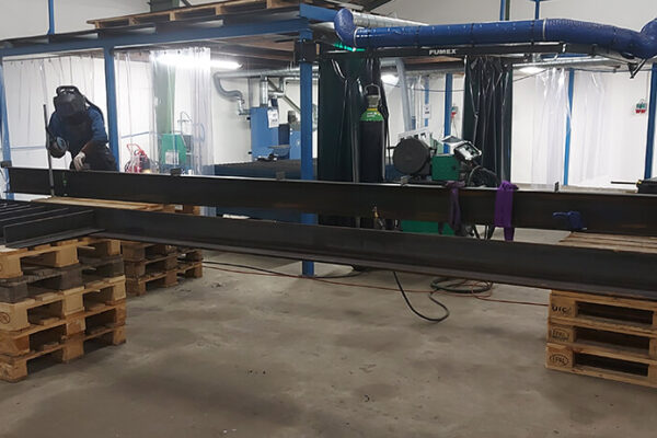 case-2-bjaelke-og-spaer-saet-bygningsstaal-001